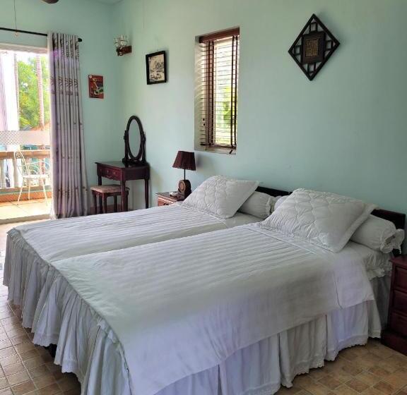 اتاق لوکس با بالکن, An Hoa Residence