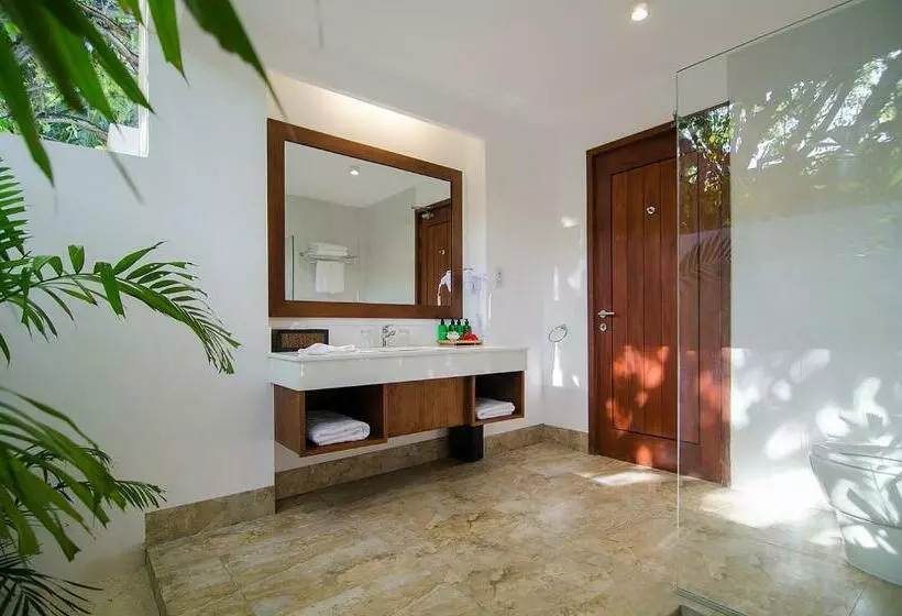 اتاق سوپریور, Summer Island Maldives Resort