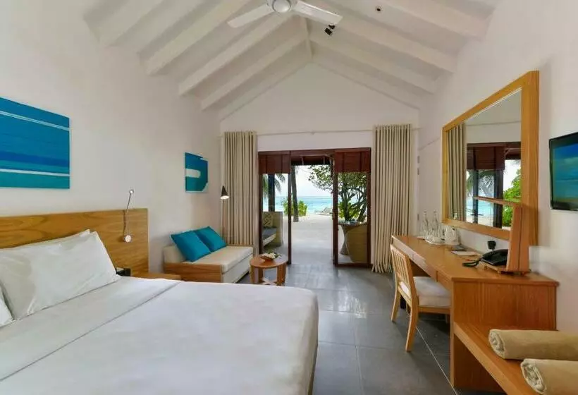 بانگلوی سوپریور, Summer Island Maldives Resort