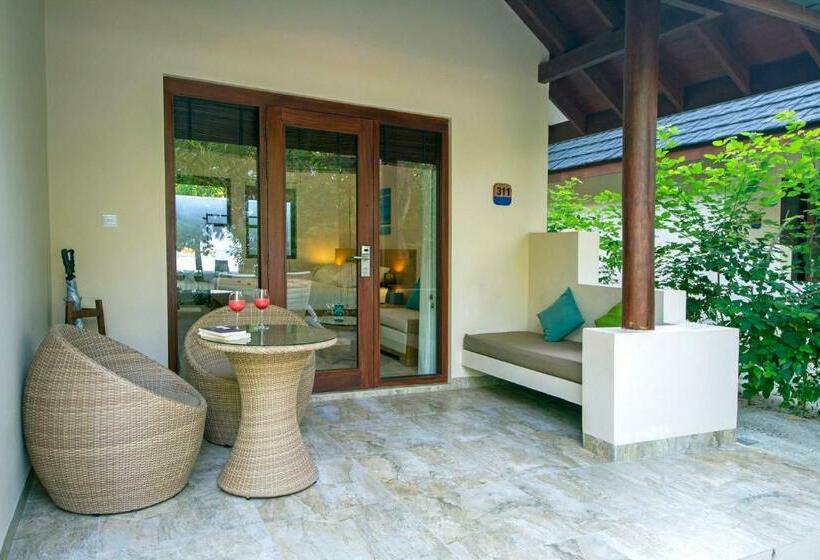 בקתה סופריור, Summer Island Maldives Resort