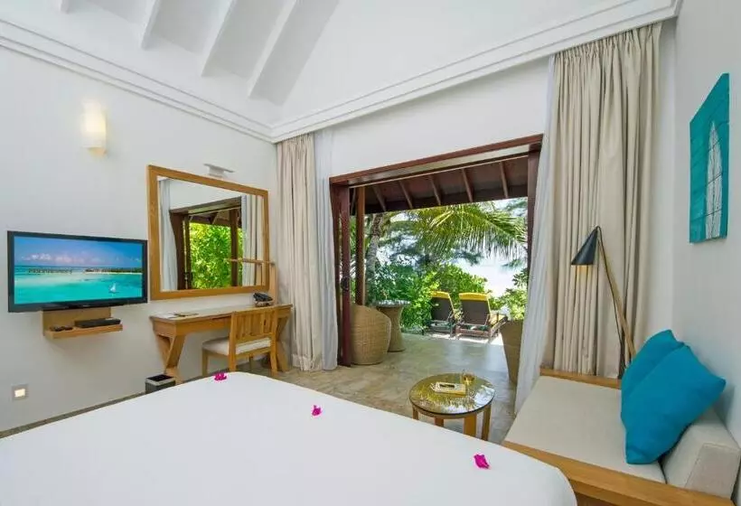 ویلا پریمیوم 1 خوابه, Summer Island Maldives Resort