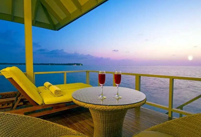 ویلای 1 خوابه, Summer Island Maldives Resort
