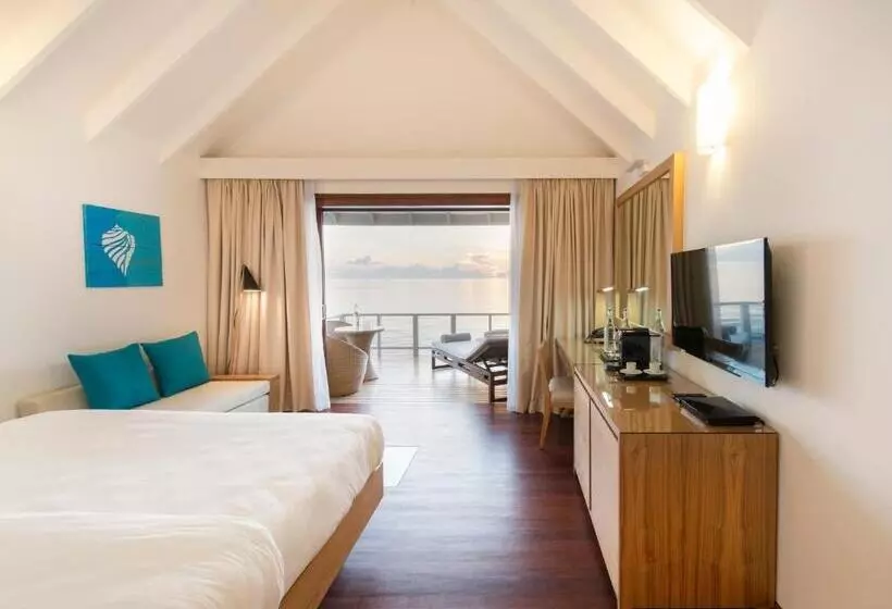 بانگلوی استاندارد, Summer Island Maldives Resort