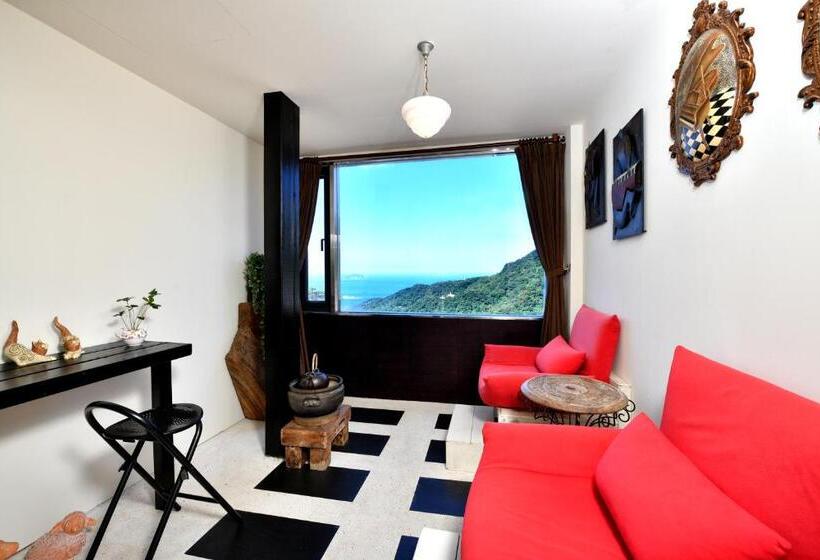 اتاق استاندارد با چشمانداز دریا, Winsor S Hanguan