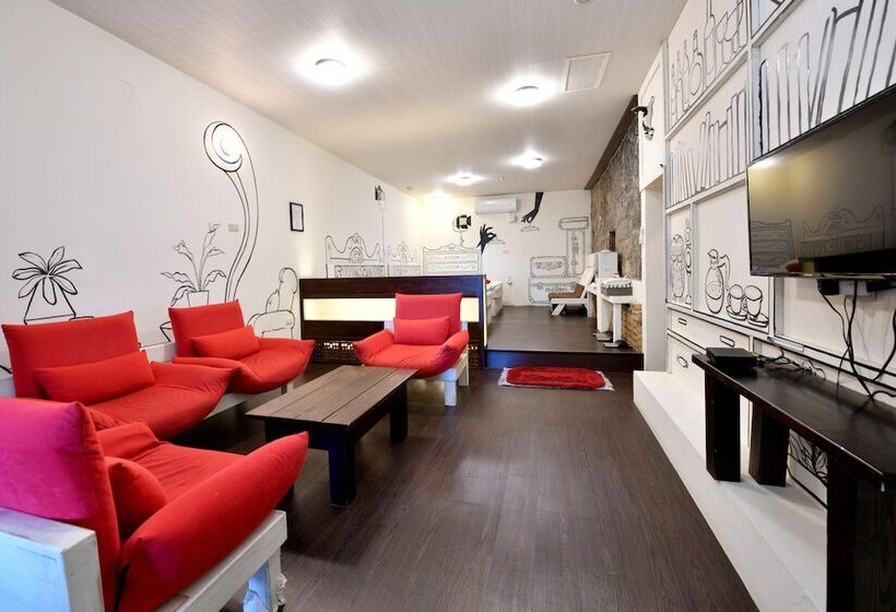 اتاق خانوادگی, Winsor S Hanguan