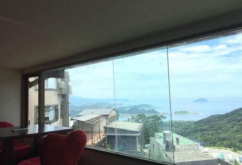 اتاق خانوادگی, Winsor S Hanguan