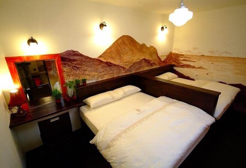 اتاق خانوادگی, Winsor S Hanguan