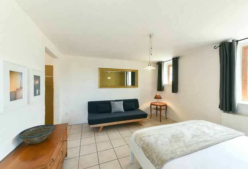 غرفة قياسية, Auberge La Plaine