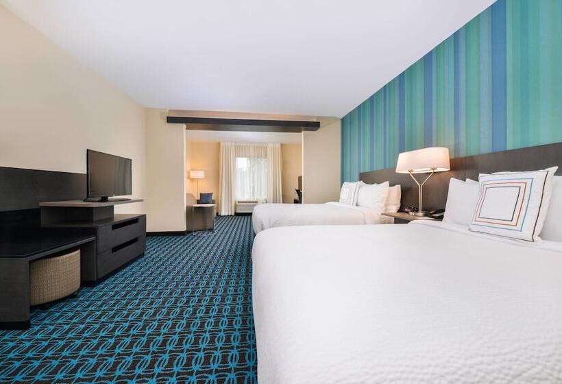 Люкс, Fairfield Inn & Suites By Marriott Raleigh Cary