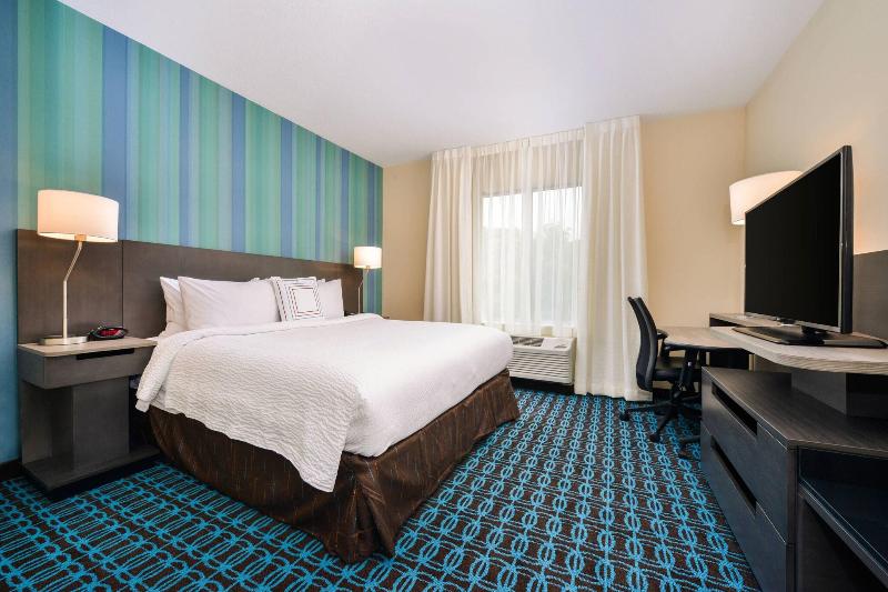 اتاق استاندارد با تخت بزرگ, Fairfield Inn & Suites By Marriott Raleigh Cary