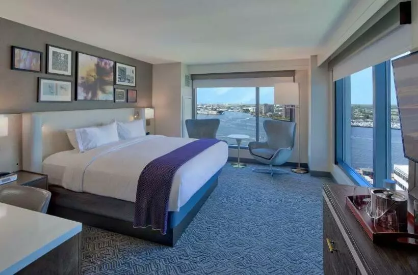 キングサイズベッドのエクゼクティブルーム, Hilton Norfolk The Main