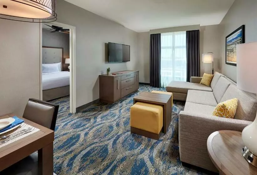 キングサイズベッドのスイートルーム, Homewood Suites By Hilton Los Angeles Redondo Beach