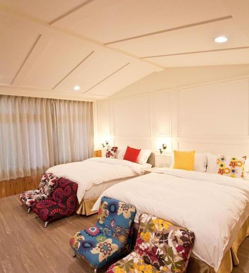 اتاق استاندارد چهار تخته, Li Wu Zuo Cun B&b