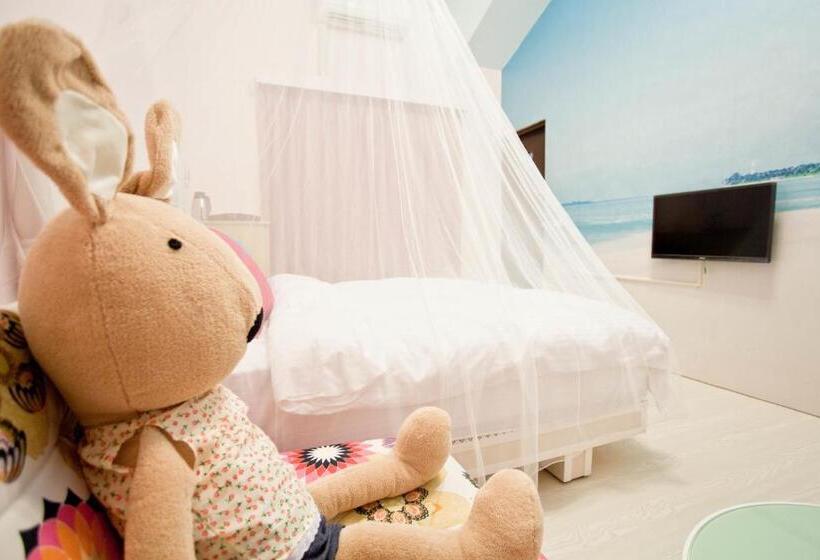 اتاق استاندارد, Li Wu Zuo Cun B&b
