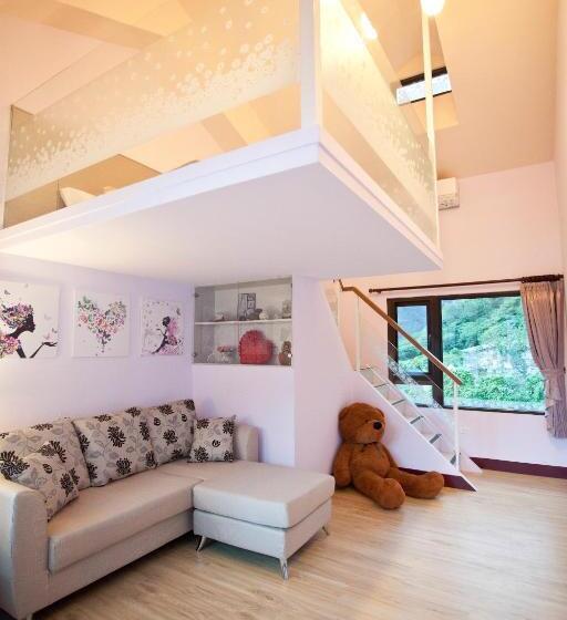 اتاق استاندارد, Li Wu Zuo Cun B&b