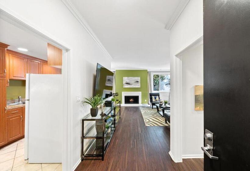 شقة غرفة واحدة, Beverly Hills Gem 1 Br Apt With Parking 218