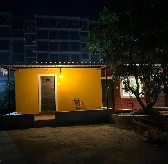 デラックスルーム, Hemprabha Bed & Breakfast, Ratnagiri