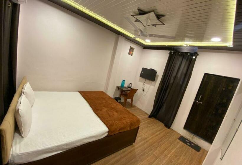 Номер Deluxe Кровать Кинг, Khatu Shyam Palace