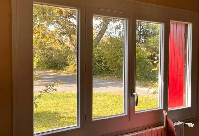 חדר סטנדרט נוף להרים, Métairie De Moutiques