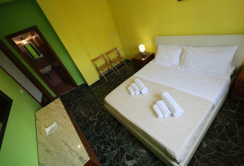 اتاق استاندارد, B&b 814 Fermo
