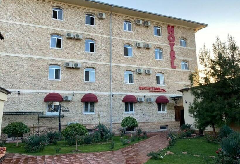 Habitació Estàndard, Star