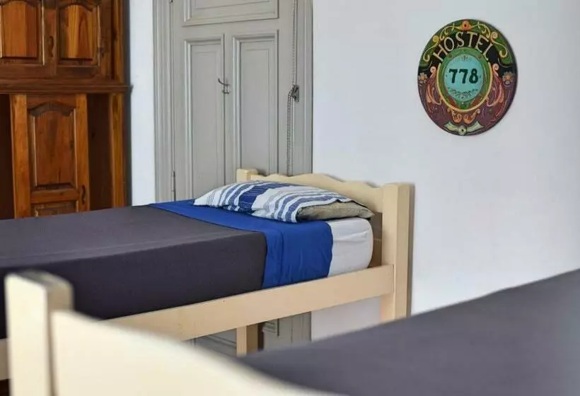 Standard Neljän Hengen Huone, Be King Hostel