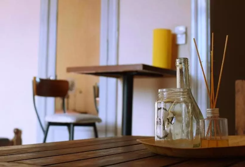 Standard Kolmen Hengen Huone, Be King Hostel