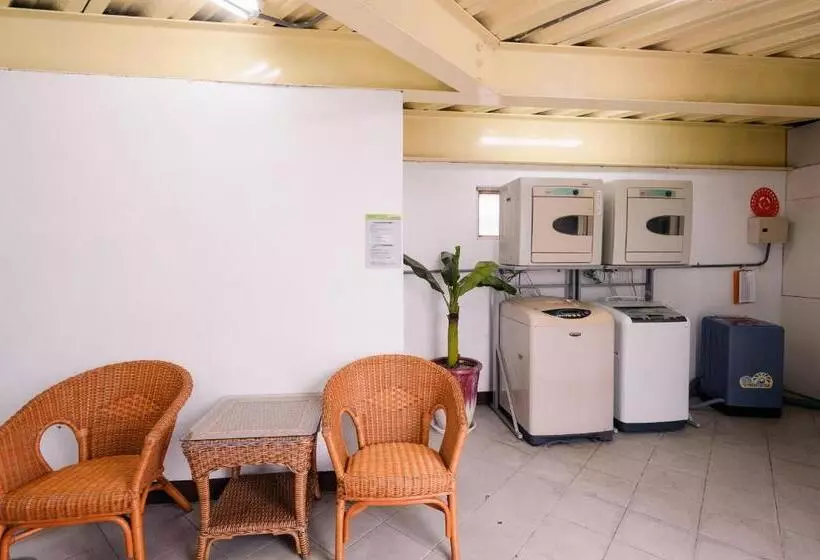 اتاق استاندارد چهار تخته, Guest Motel Zhongli Branch