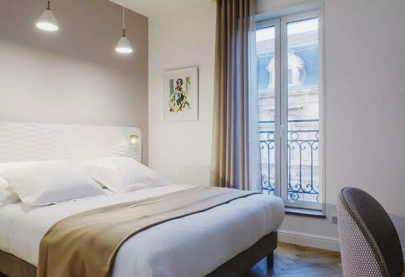 Comfort-huone, Le Xix