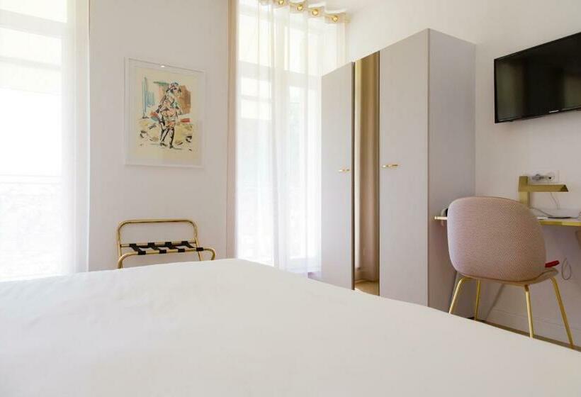 高级大房间, Le Xix