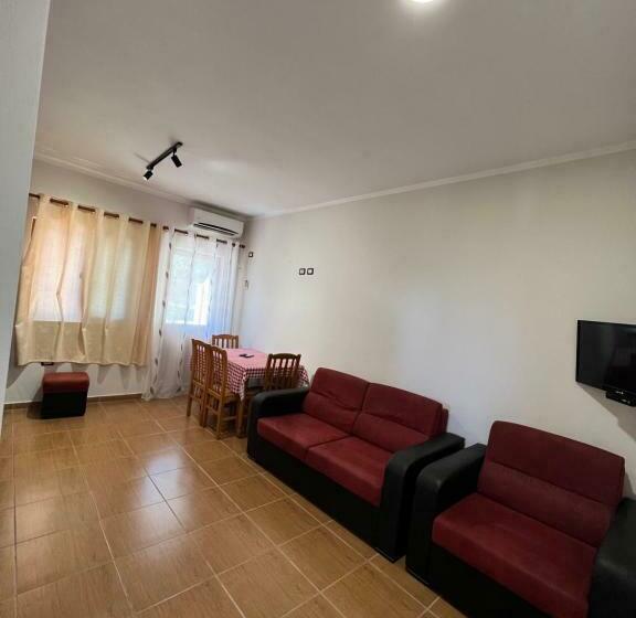 Семейный Номер, Kamberi Hotel & Apartments