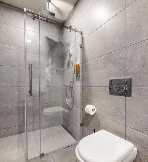 اتاق لوکس, Kvareli Lake Resort