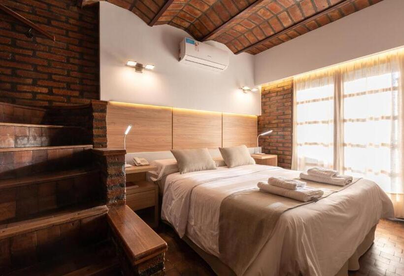 4인용 스탠다드 룸, Portal Del Lago