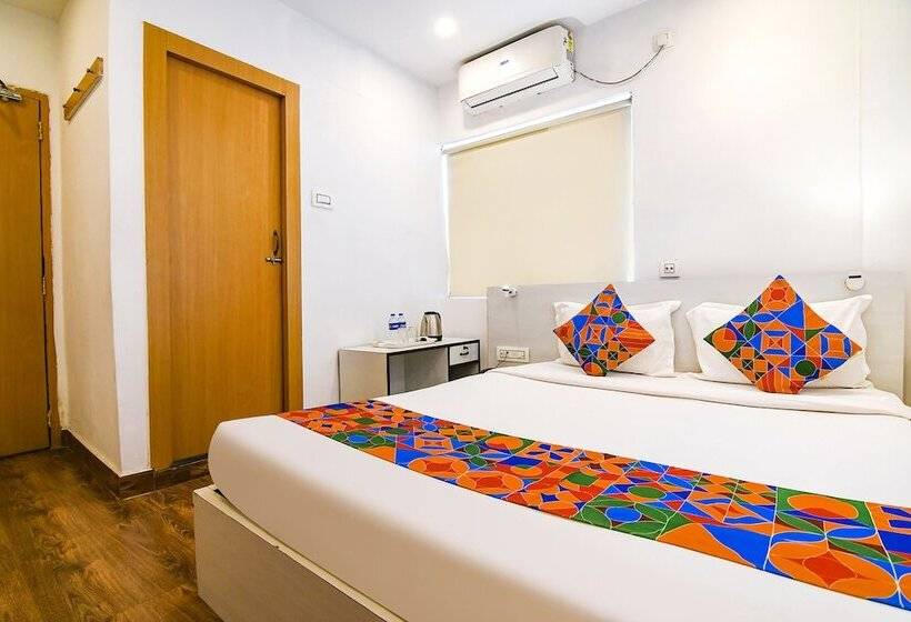 Deluxe Room, Fabhotel Globe Express Nr Ruby Hospital