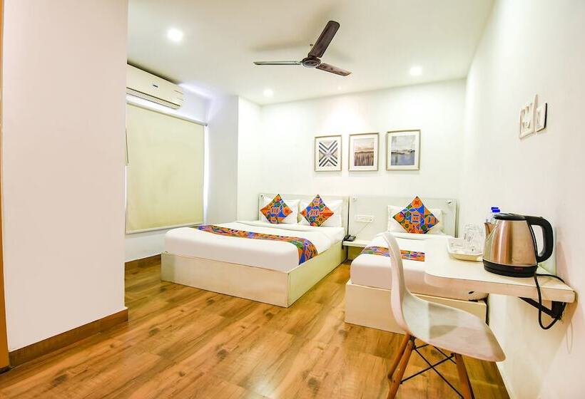 Family Room, Fabhotel Globe Express Nr Ruby Hospital