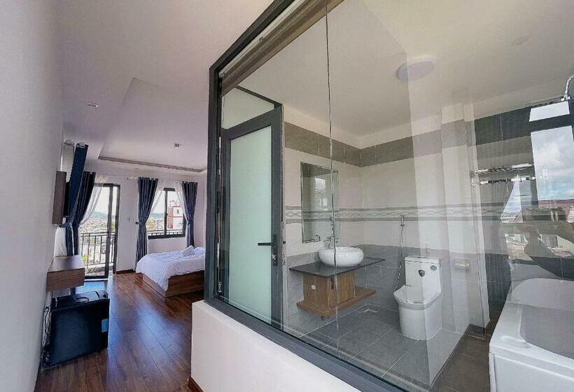 اتاق استاندارد با تخت بزرگ, Chill Villa And Coffe Da Lat