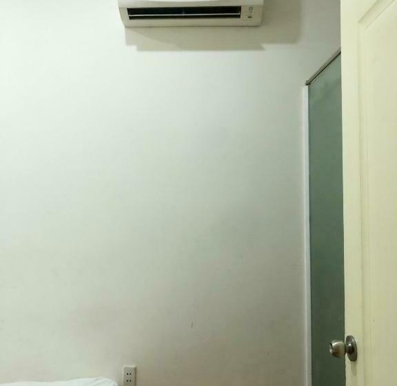 اتاق استاندارد یک نفره, Local Home