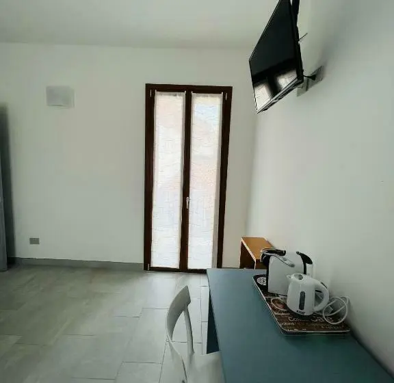 اتاق استاندارد چهار تخته, La Ringhiera