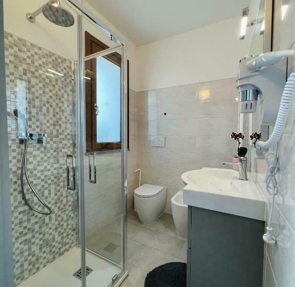 اتاق سوپریور یک تخته, La Ringhiera