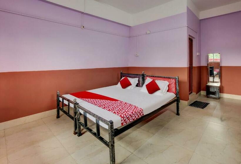 トリプルクラシックルーム, Oyo Flagship Golden Crown Plaza