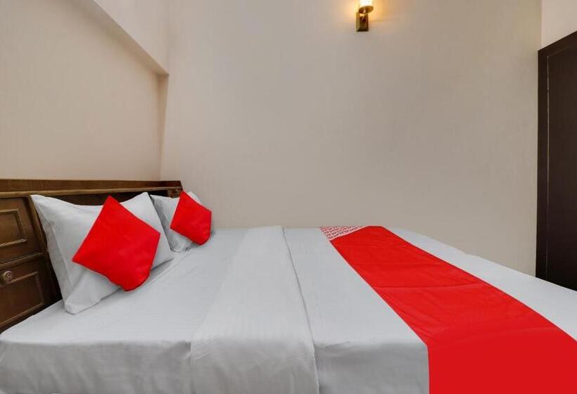 Quarto standard, Oyo Flagship Hotel Royal Villa