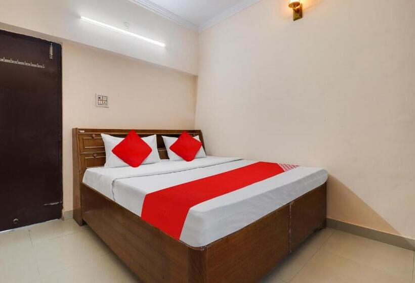 Quarto standard, Oyo Flagship Hotel Royal Villa