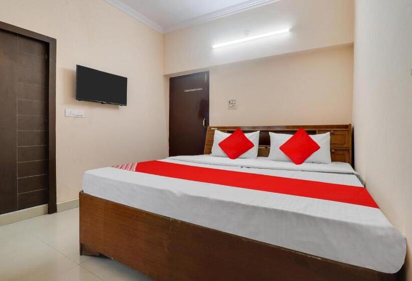 Quarto standard, Oyo Flagship Hotel Royal Villa