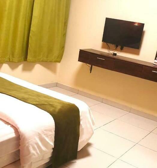 شقة غرفة واحدة, فندق 7c