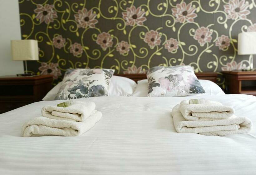 חדר אקונומי, Labe