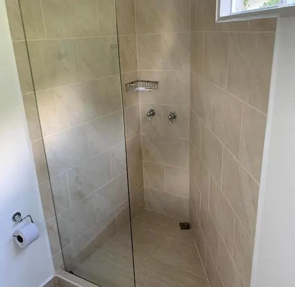 Deluxe Kolmen Hengen Huone, Roma Vip