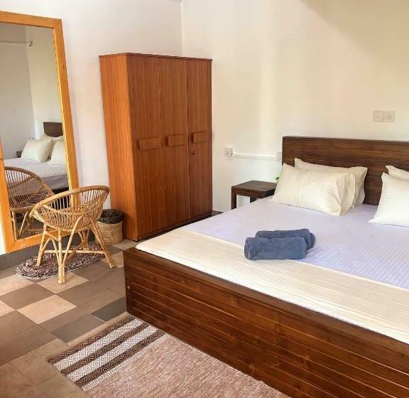 Номер Deluxe с Балконом, Hummus Hostel & Restaurant