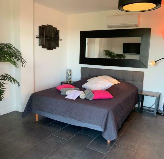 Standard Triple Room with Terrace, Chambre D Hôtes Le Clos 67