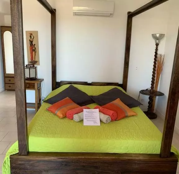 اتاق استاندارد با چشم‌انداز کوهستان, Chambre D Hôtes Le Clos 67