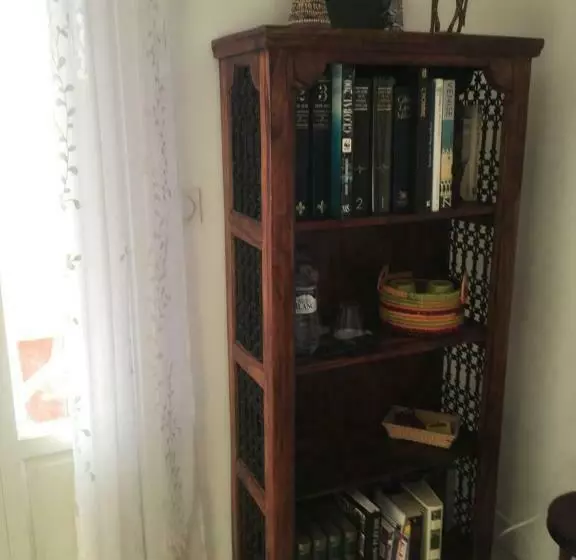 اتاق استاندارد با چشم‌انداز کوهستان, Chambre D Hôtes Le Clos 67